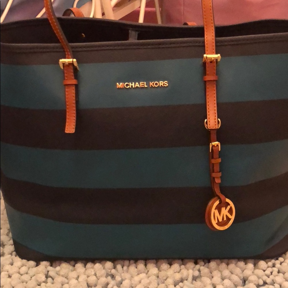 Michael Kors tote